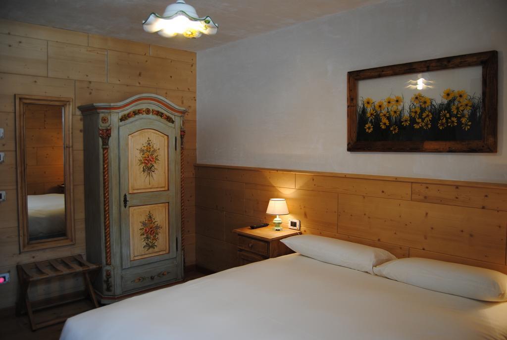 Baita Goles Sutrio Room photo